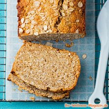 Eiweißbrot mit Haferflocken