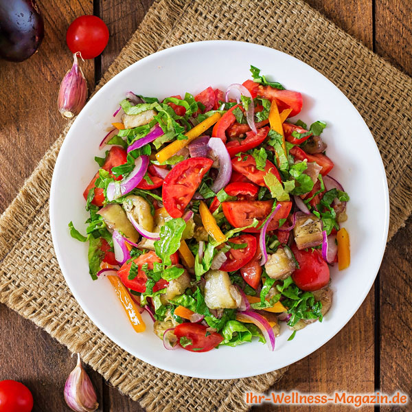 30 Schnelle Salat-Rezepte - Low Carb, Vegetarisch & Gesund